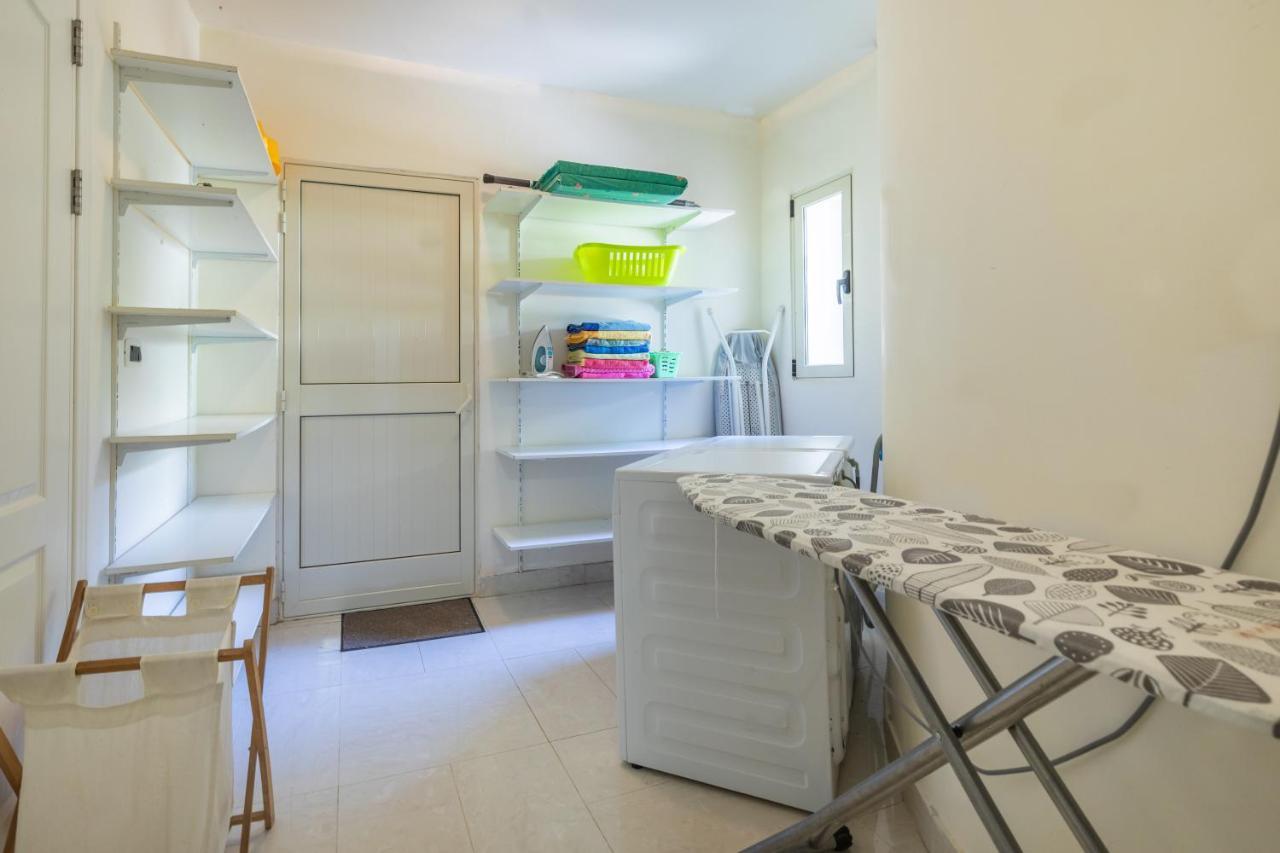 Villa Palma - Sunset Sea Views With Pool, Jacuzzi, Sauna And Games Room Mellieħa Eksteriør bilde