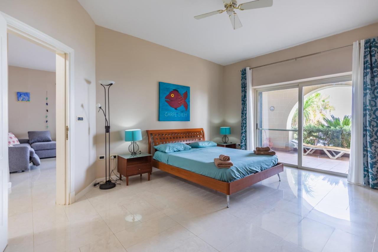 Villa Palma - Sunset Sea Views With Pool, Jacuzzi, Sauna And Games Room Mellieħa Eksteriør bilde